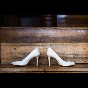 Kate Spade White Satin Heels - Size 9